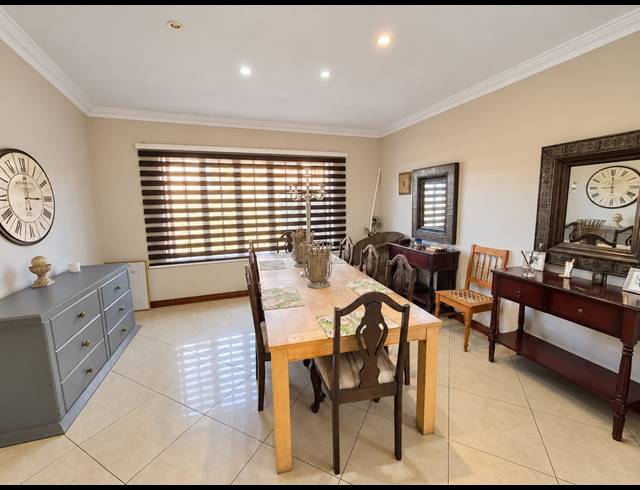3 BEDROOM HOUSE FOR SALE IN VANDERBIJLPARK SE 8